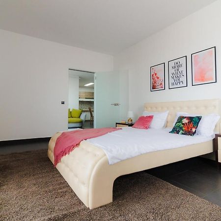 Plaza Apartment Сату-Маре Екстер'єр фото